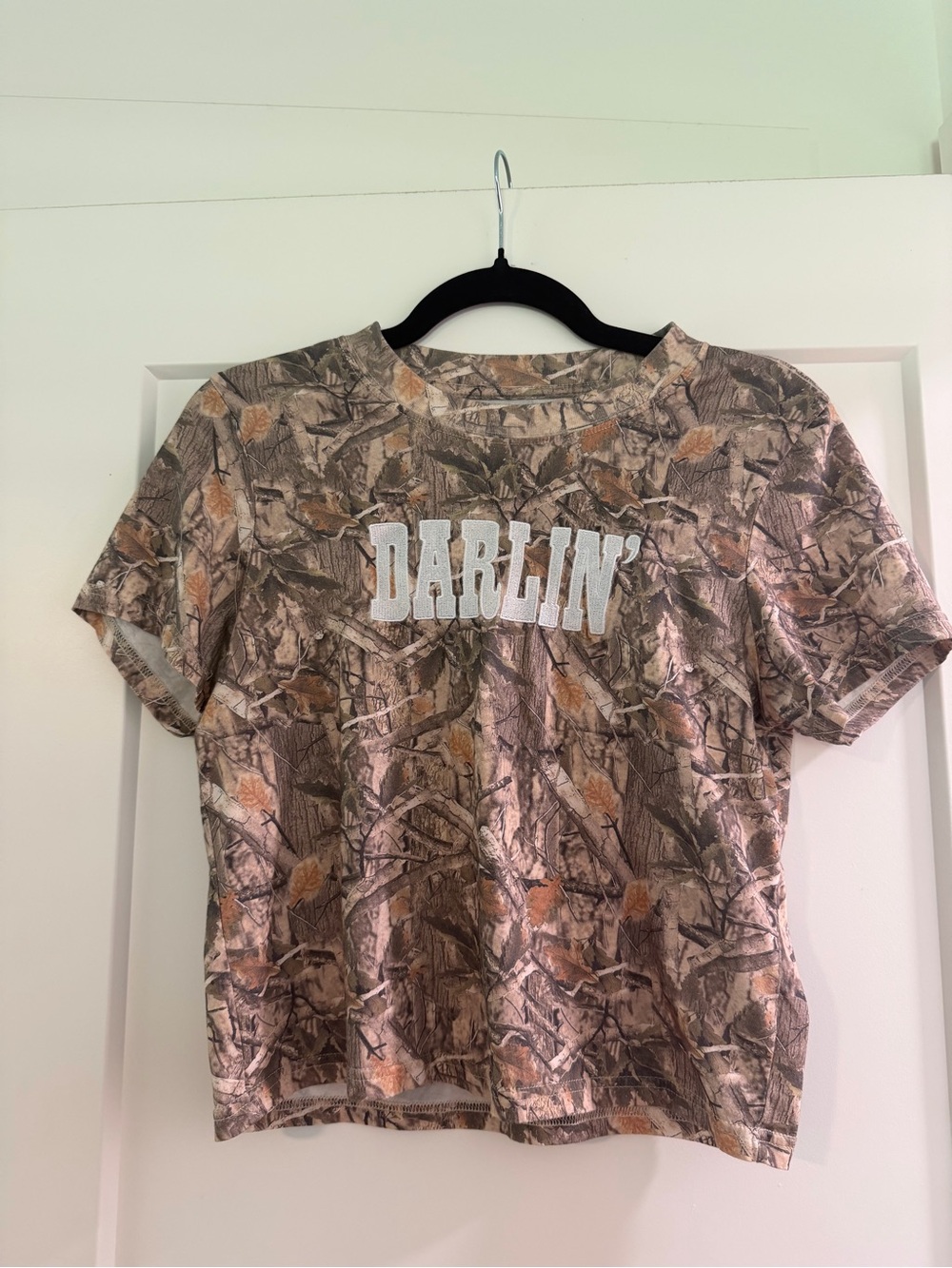 Buckle Darlin' Camo Crop Tee - Brown/Green